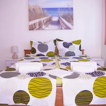 Aparthotel Poolside Paradise Sozopol